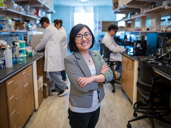 The University of Arizona’s Shang Song, Frank L. and Daphna Lederman Professor and assistant professor of biomedical engineering, supervises students in The Song Lab investigating health care devices that speed injury recovery.